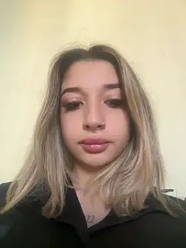 OdetteMason online show from September 22, 2025, 6:48 am