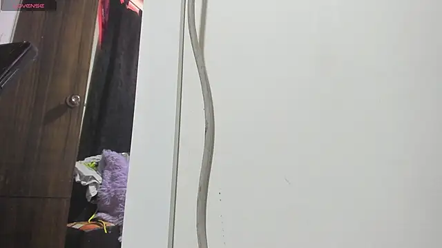 Clunita online show from September 23, 2025, 8:34 pm