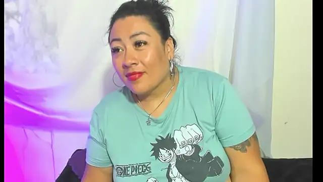 Clunita online show from January 14, 2026, 12:27 am