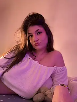 Snapshot of ScarletBloom_ chatting on March 11, 2026, 8:04 pm ScarletBloom online show from March 11, 2026, 8:04 pm