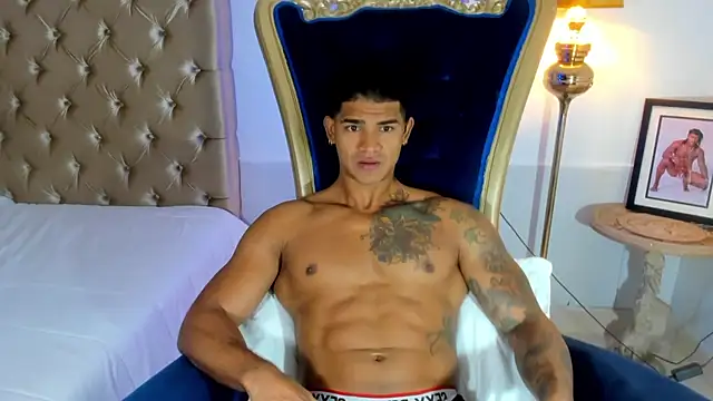 antonio  444 online show from October 30, 2025, 12:17 pm