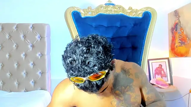 Snapshot of antonio__444 chatting on May 4, 2026, 7:21 pm antonio 444 online show from May 4, 2026, 7:21 pm