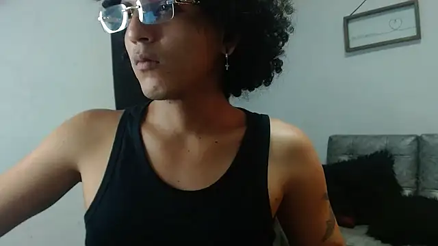 Xfire boy69 online show from October 25, 2025, 9:20 pm