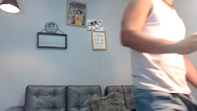 Xfire boy69 online show from November 26, 2025, 2:29 pm