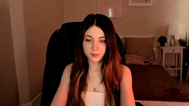 Snapshot of Kimmie_shine chatting on June 27, 2026, 12:10 pm Kimmie shine online show from June 27, 2026, 12:10 pm