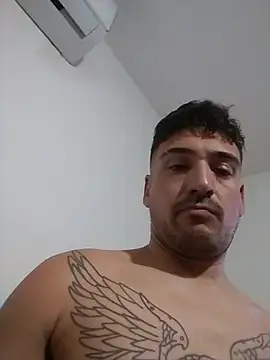 Snapshot of bigandstrong2217 chatting on September 11, 2025, 5:13 pm bigandstrong2217 online show from September 11, 2025, 5:13 pm