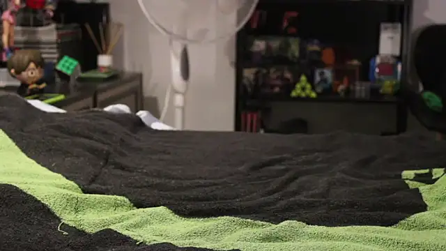 adrisumi online show from November 11, 2025, 7:14 pm