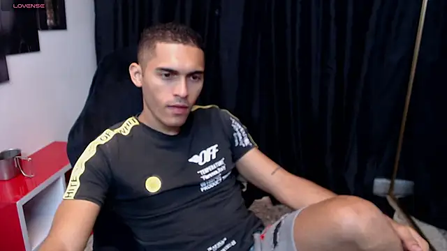 Derek Storm  online show from November 16, 2025, 11:49 am