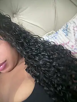 bianca090 online show from September 25, 2025, 9:07 pm