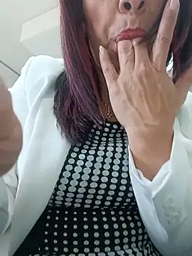  Kamy Hot online show from June 1, 2026, 6:20 pm