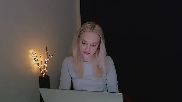 Lia noo regrets online show from April 20, 2026, 5:37 pm