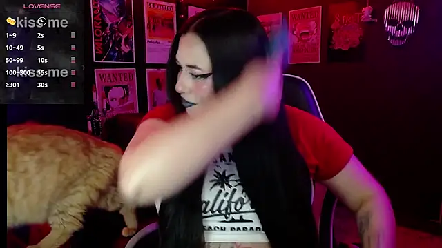 Ravendark  online show from November 27, 2025, 9:28 pm