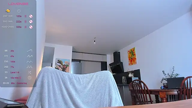 MilkyDana online show from June 2, 2026, 8:49 am