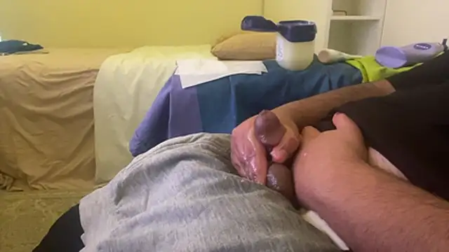 Snapshot of qnawafp chatting on February 22, 2026, 6:50 pm qnawafp online show from February 22, 2026, 6:50 pm