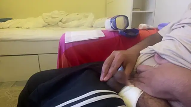 Snapshot of qnawafp chatting on March 18, 2026, 6:27 am qnawafp online show from March 18, 2026, 6:27 am