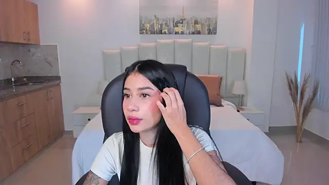 miranda crawfor online show from January 13, 2026, 1:16 pm