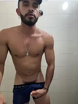 Jacksonfranco online show from April 18, 2026, 3:43 am