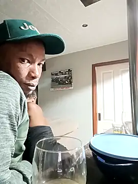 SHORTGUN STALLION online show from March 14, 2026, 12:39 am