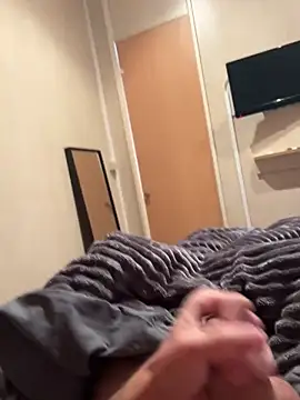 maxime3266 online show from October 26, 2025, 8:09 am