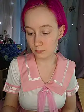 Fuzzy Unicorn online show from April 17, 2026, 10:18 am