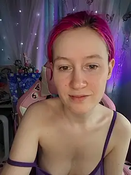 Fuzzy Unicorn online show from May 28, 2026, 10:23 am