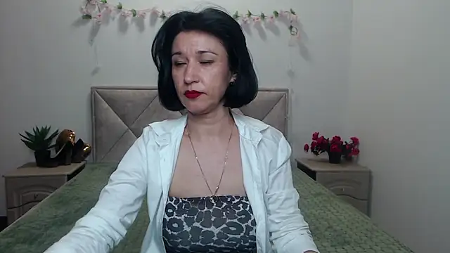 Snapshot of CameronEnns chatting on May 13, 2026, 12:13 pm CameronEnns online show from May 13, 2026, 12:13 pm