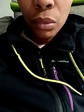 Flacidas online show from November 21, 2025, 9:13 pm