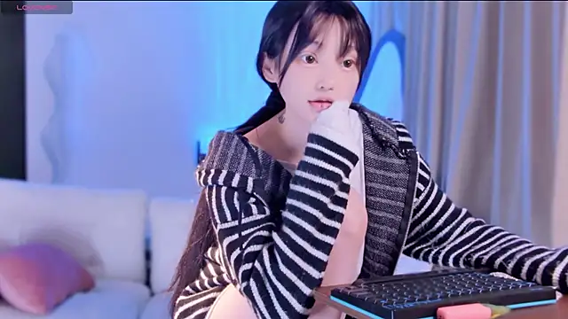 Miya-222 online show from April 22, 2026, 4:37 am