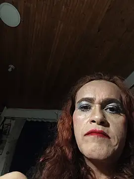 Mishell Bons online show from July 10, 2026, 3:22 am