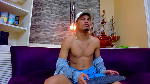 Brownie Lovers online show from November 6, 2025, 11:44 am