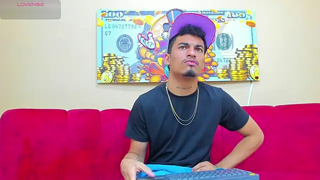 Brownie Lovers online show from November 14, 2025, 11:09 am