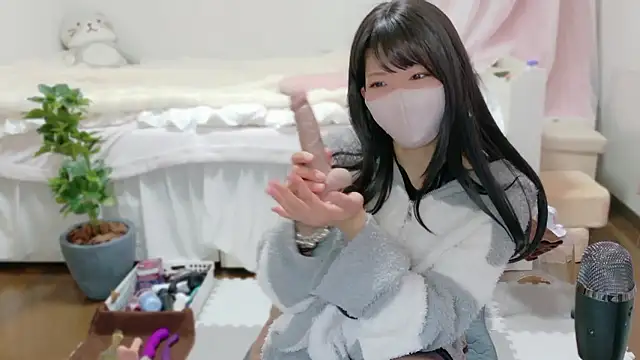 clara 6x9 online show from March 15, 2026, 1:17 pm