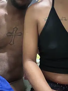 DiamanteNegro- online show from February 11, 2026, 1:21 am