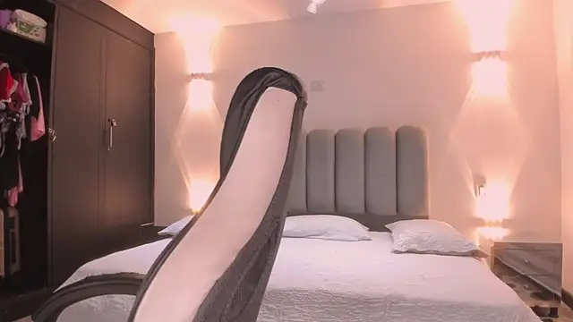 AlliceLover online show from January 10, 2026, 11:23 am