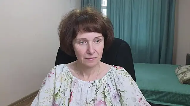 Lia Tito online show from October 22, 2025, 6:24 am