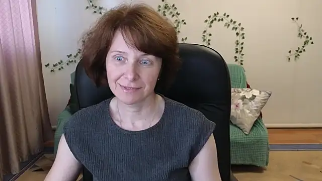 Lia Tito online show from June 1, 2026, 12:51 pm