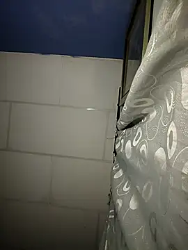 Luzky online show from March 14, 2026, 2:17 am