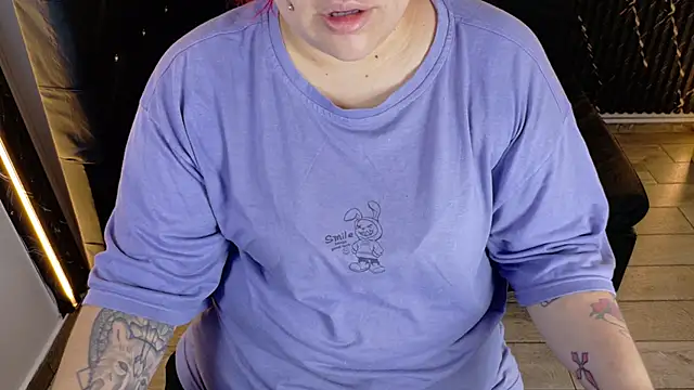 Snapshot of Witch_Scarlet chatting on March 5, 2026, 12:28 am Witch Scarlet online show from March 5, 2026, 12:28 am