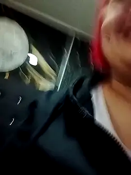 Witch Scarlet online show from March 6, 2026, 1:02 am