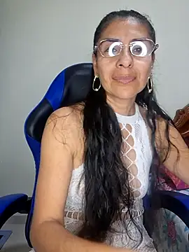 Natasha 50 online show from February 17, 2026, 1:02 am