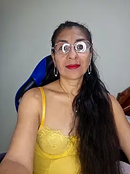 Natasha 50 online show from March 12, 2026, 1:01 am