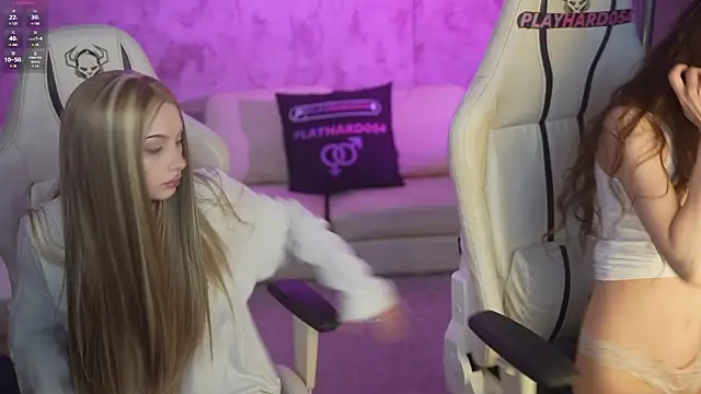 Regina Sweet054 online show from February 24, 2026, 3:21 pm