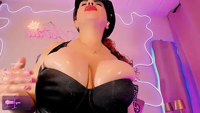 ASTRIDCHAT online show from March 5, 2025, 11:27 pm