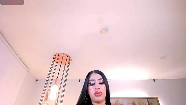 LeahLombardi  online show from October 26, 2025, 3:34 am