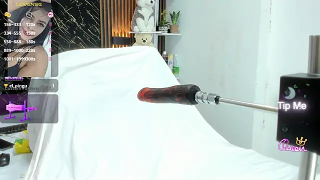 emma liz2 online show from March 16, 2026, 11:47 am