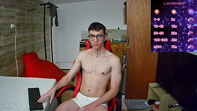 angelicious  online show from October 23, 2025, 11:53 am