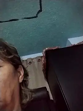 OliviaMorris1 online show from April 22, 2026, 10:06 am