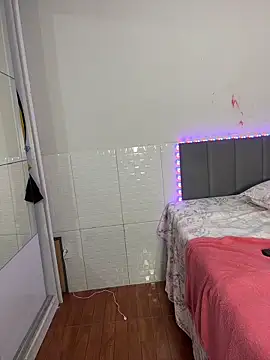 sophiemonroevip online show from March 19, 2026, 11:58 am