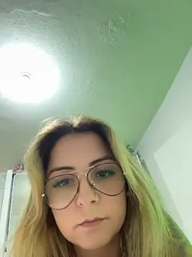 sophiemonroevip online show from July 5, 2026, 1:23 am