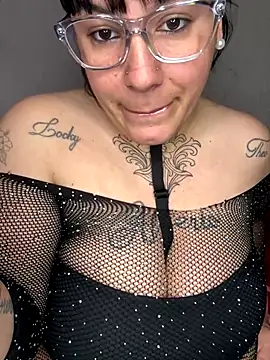 valen1891 online show from October 7, 2025, 1:14 am